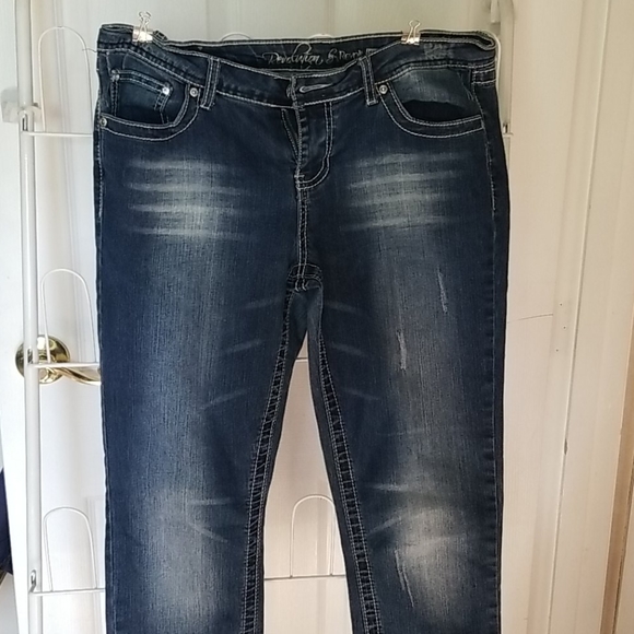 Women's Jeans - Picture 5 of 8